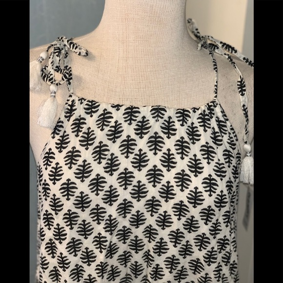 NWT Adorable Sack Shift Dress Crochet Hem XS /S - Picture 3 of 8